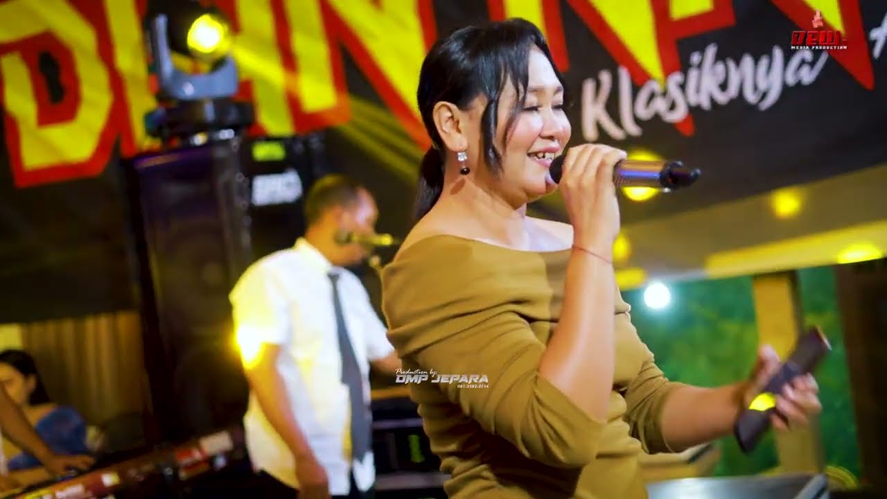 AIR BUNGA - Ery Anjani DIAN NADA /WEDDING ELISYA NOVA FATKHATUN NAJA & AJUN AFANDY - BOLO DEMAK