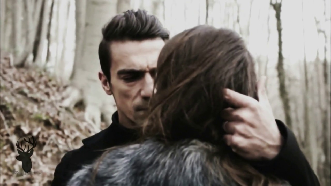 Siyah Beyaz Aşk- Asli and Ferhat  ☯ Dark Side of the Moon