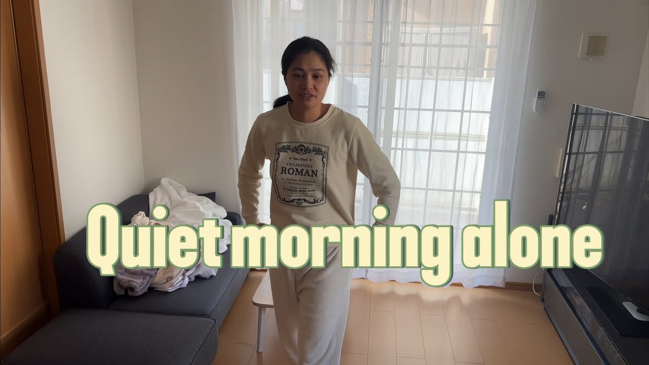 Living in japan | Quiet morning alone | from house chores to outlet runs| cooking okunomiyaki