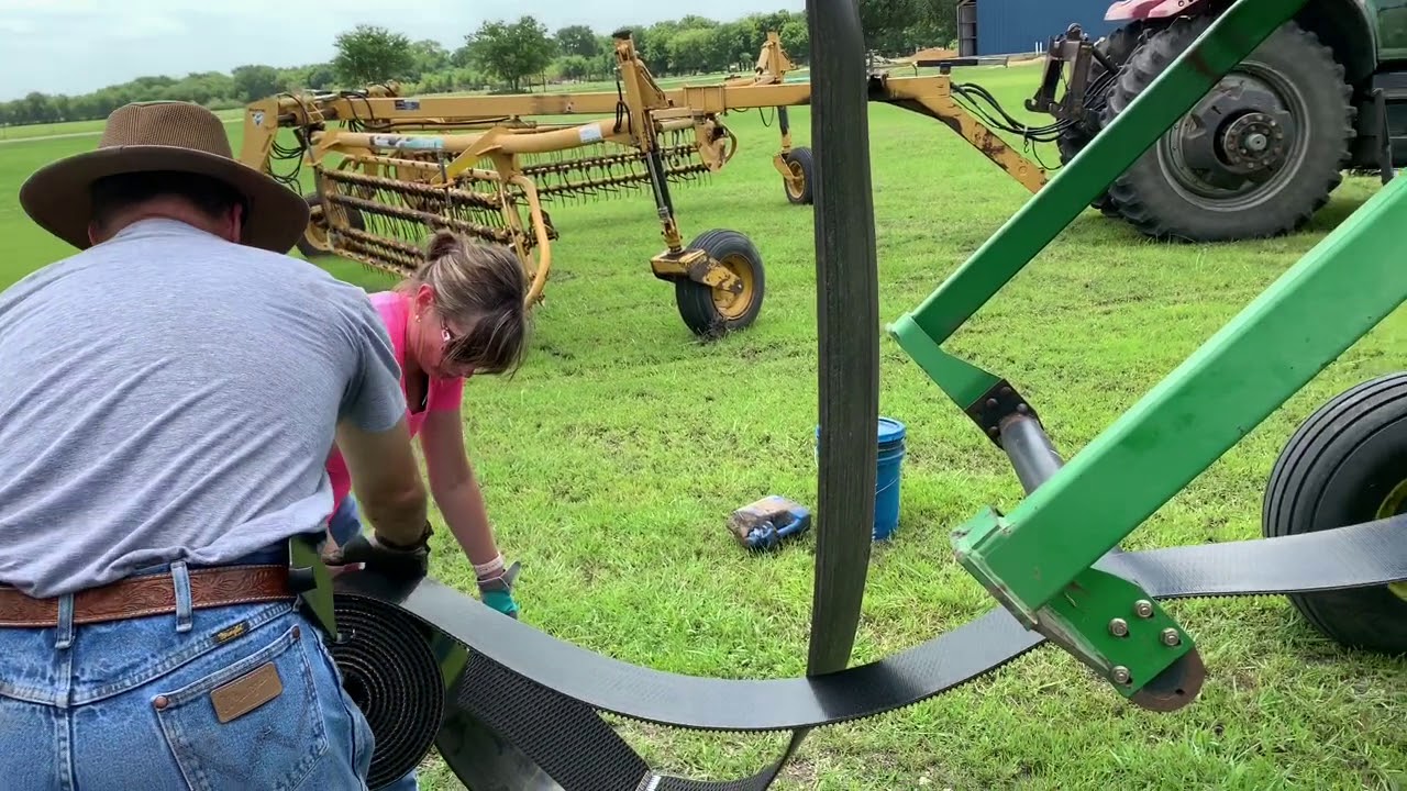 Putting A New Belt On A John Deere 467 Round Baler