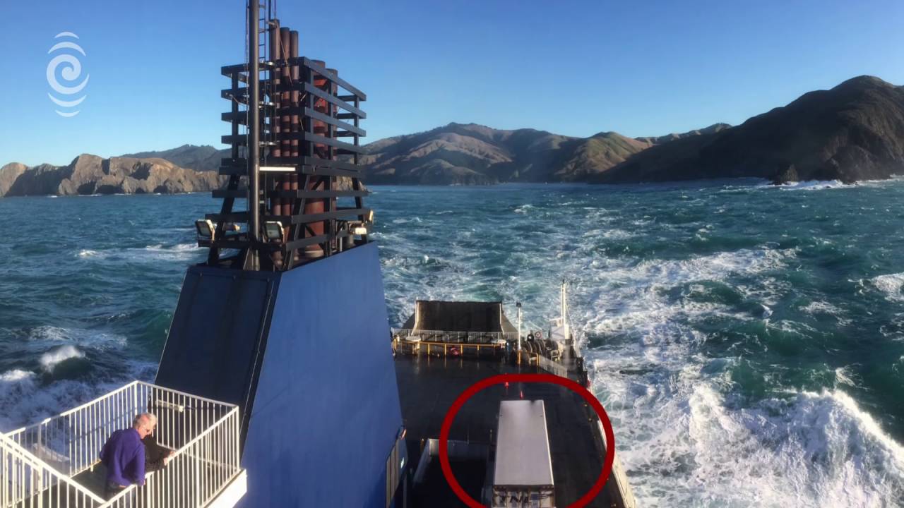 Truck's trailers roll off ferry and into sea