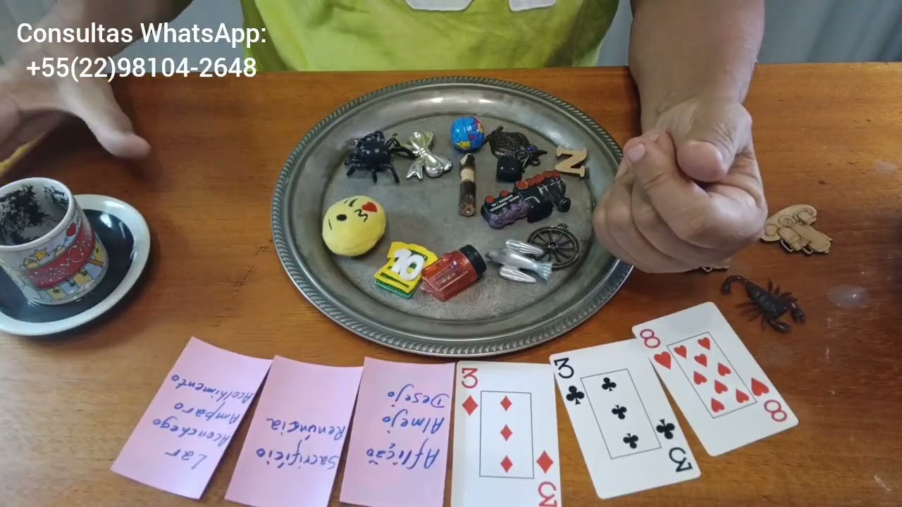 Sentimentos e planos secretos dele,a por você. CAFÉ com AMULETOS.##tarot 
