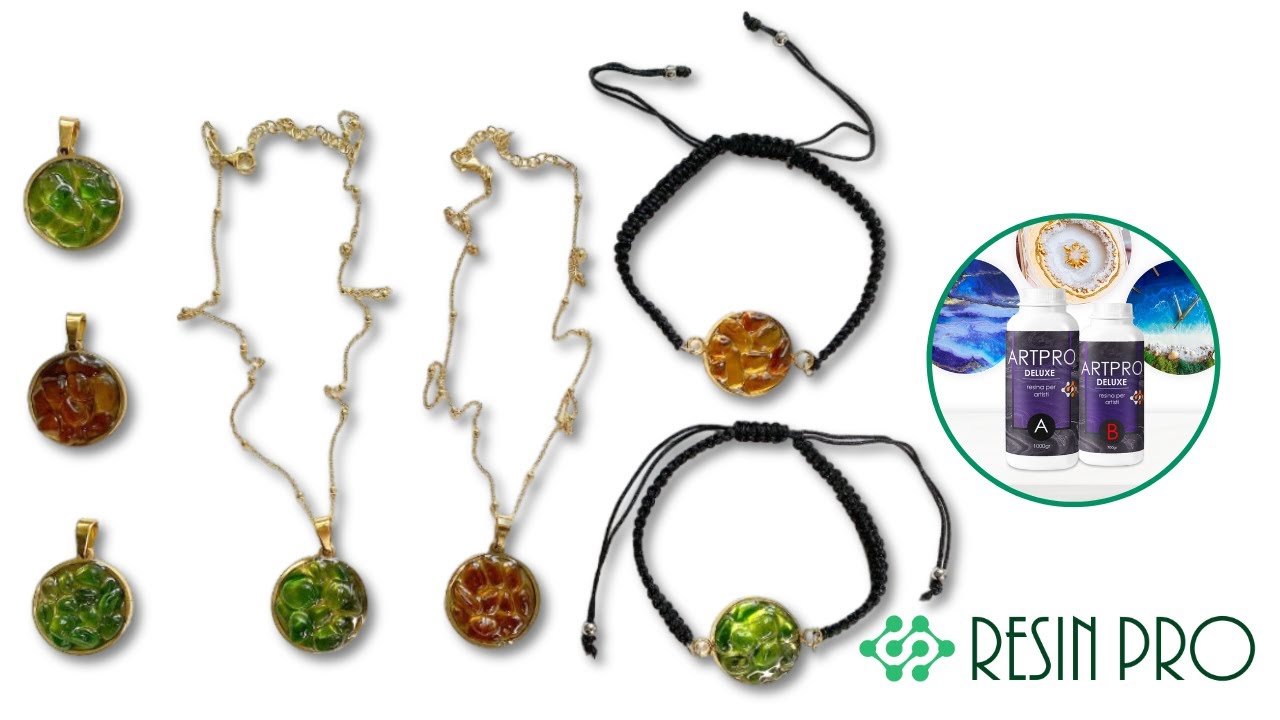 Colgantes y pulseras con mini cristales de Mar y resina de Resin Pro