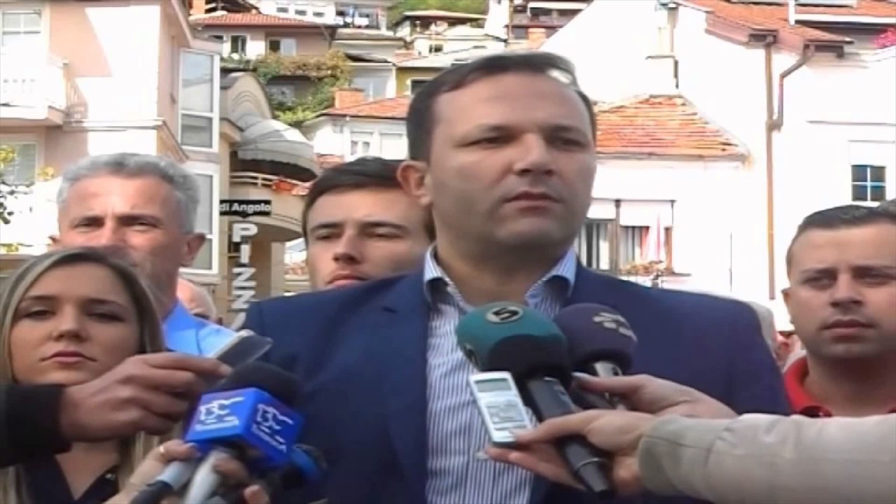 Александар Трајков повторно му е телохранител на Зоран Заев