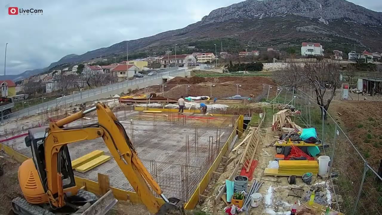 Wienerberger gradnja obiteljske kuće - Ka&scaron;tela, betonski radovi temelji - time lapse 18.02.2020.