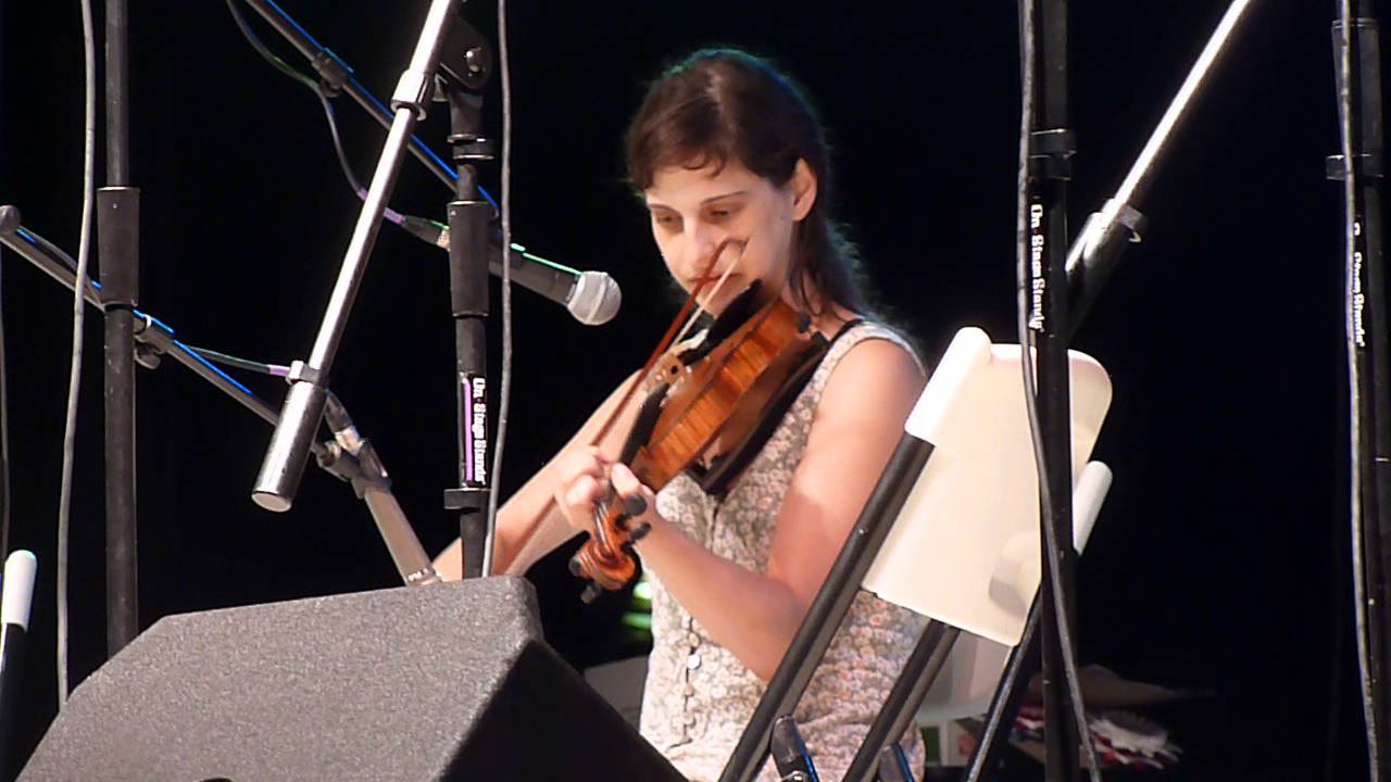Clifftop 2013 Fiddle Finals: Stephanie Coleman, tune 