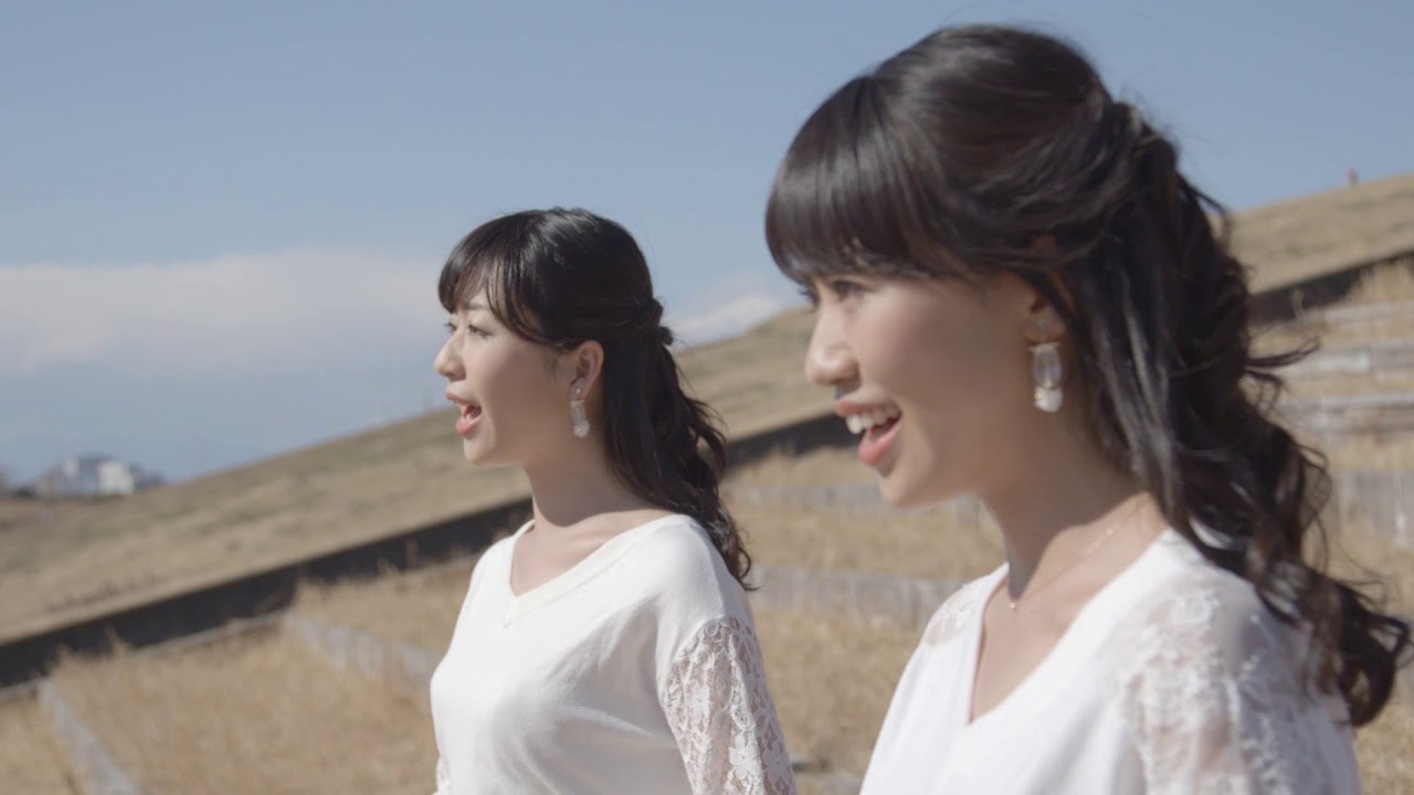 山田姉妹 / 2つで1つ