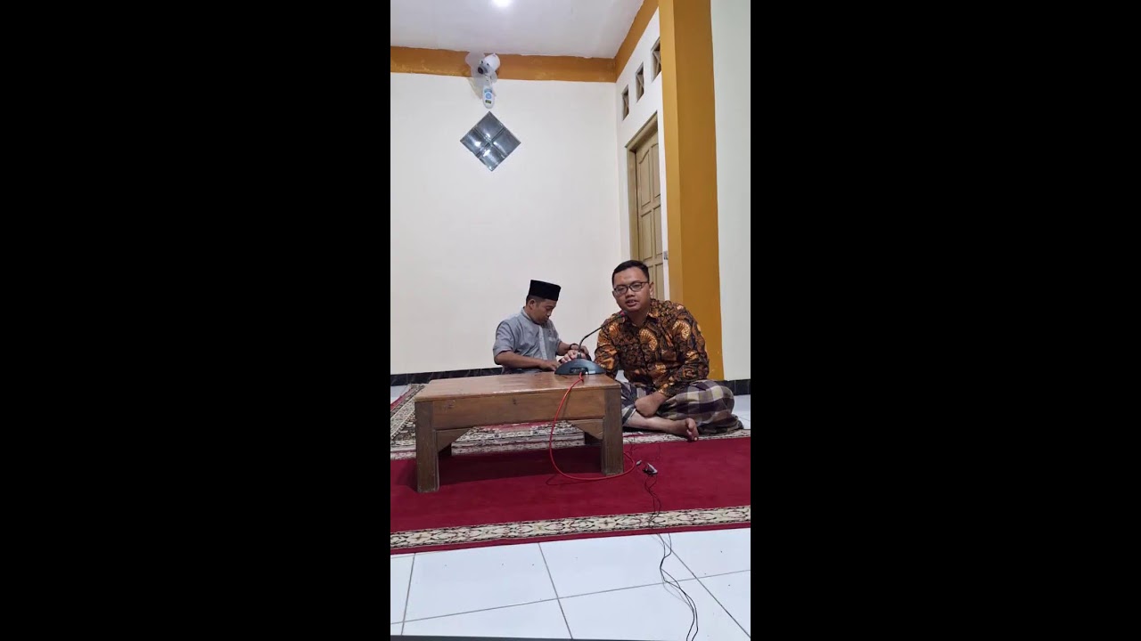 Устадз Муджиман в мечети Аль Фалах Кретек Ветан - PRM Парангтритис Кретек Бантул