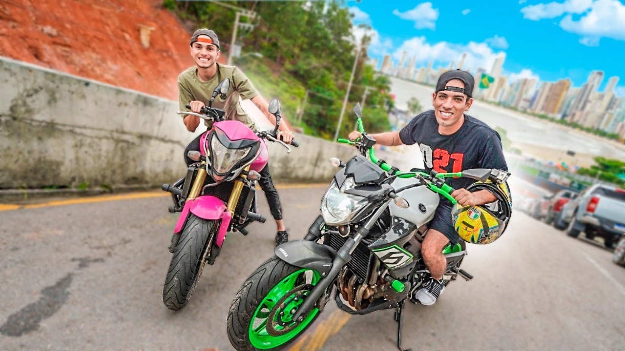 FOMOS DE XJ6 e HORNET PRA PRAIA