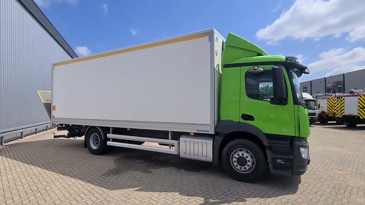 Top trucks 4633 Mercedes-Benz Antos 1827 2T Laadklep, Loadlift, Ladebordwand - Thermobox - Heating