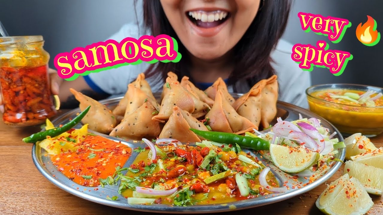 🔥EATING 12+ SAMOSA🔥 & GHUGNI CHALLENGE | KHASTA MINI SAMOSA RECIPE WITH SPICY MANGO CHUTNEY MUKBANG
