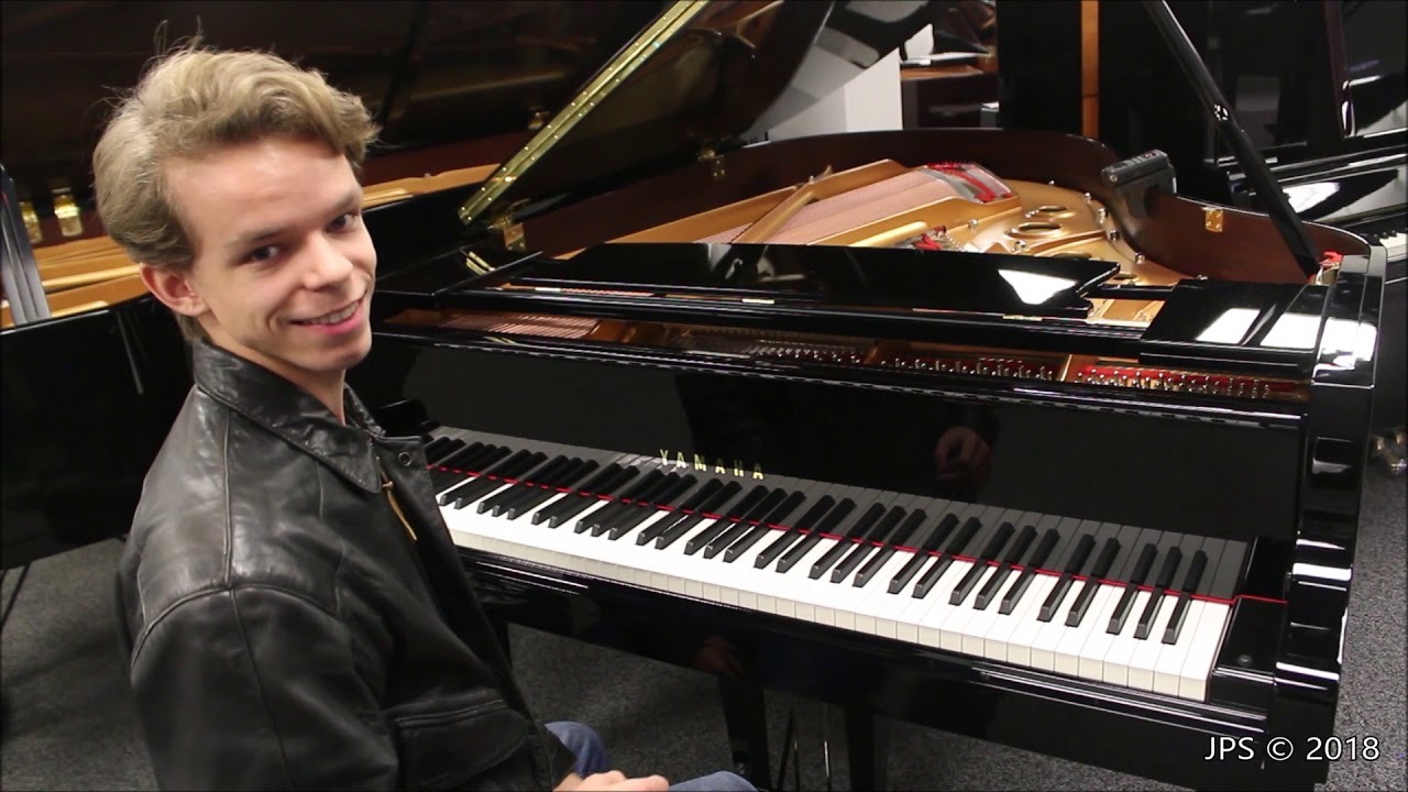 A Look at the Yamaha S3X