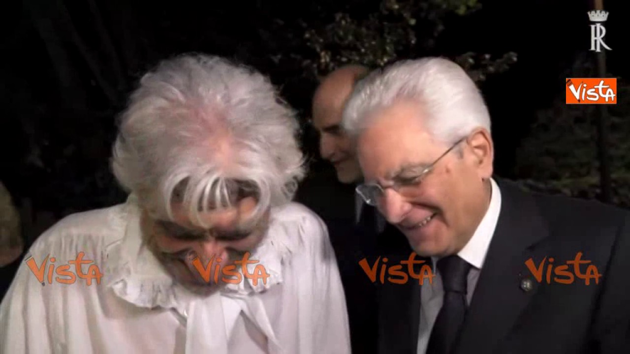 Mattarella scoppia a ridere con Gigi Proietti: 