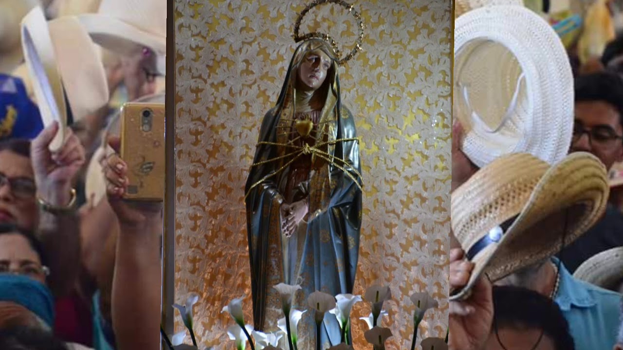 Venham os Romeiros com chapéu na Mão, aqui no Santuário fazer Louvação