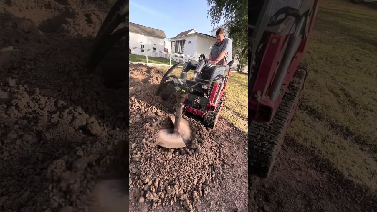 Toro Dingo TX1000 with 30&rdquo; Auger