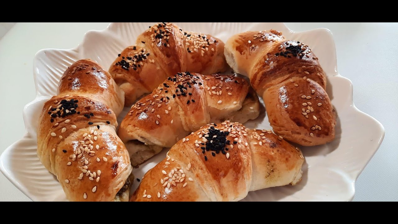 الكرواسان من مطبخ أبو راجي Croissant from Abou raji's kitchen