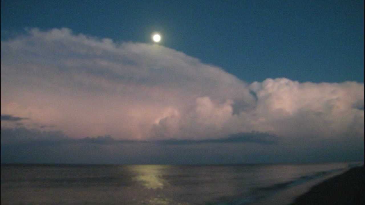Moon Lightning