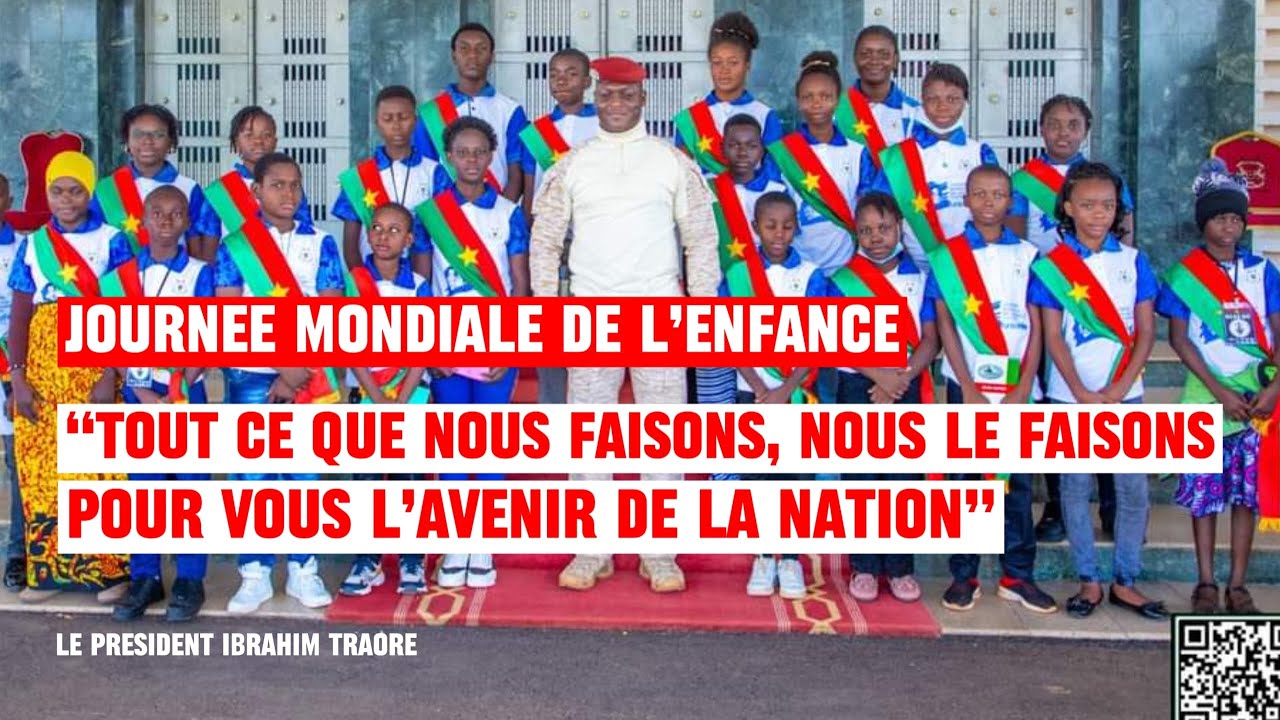 Le president Ibrahim TRAORE s'entretient avec les enfants du Burkina Faso