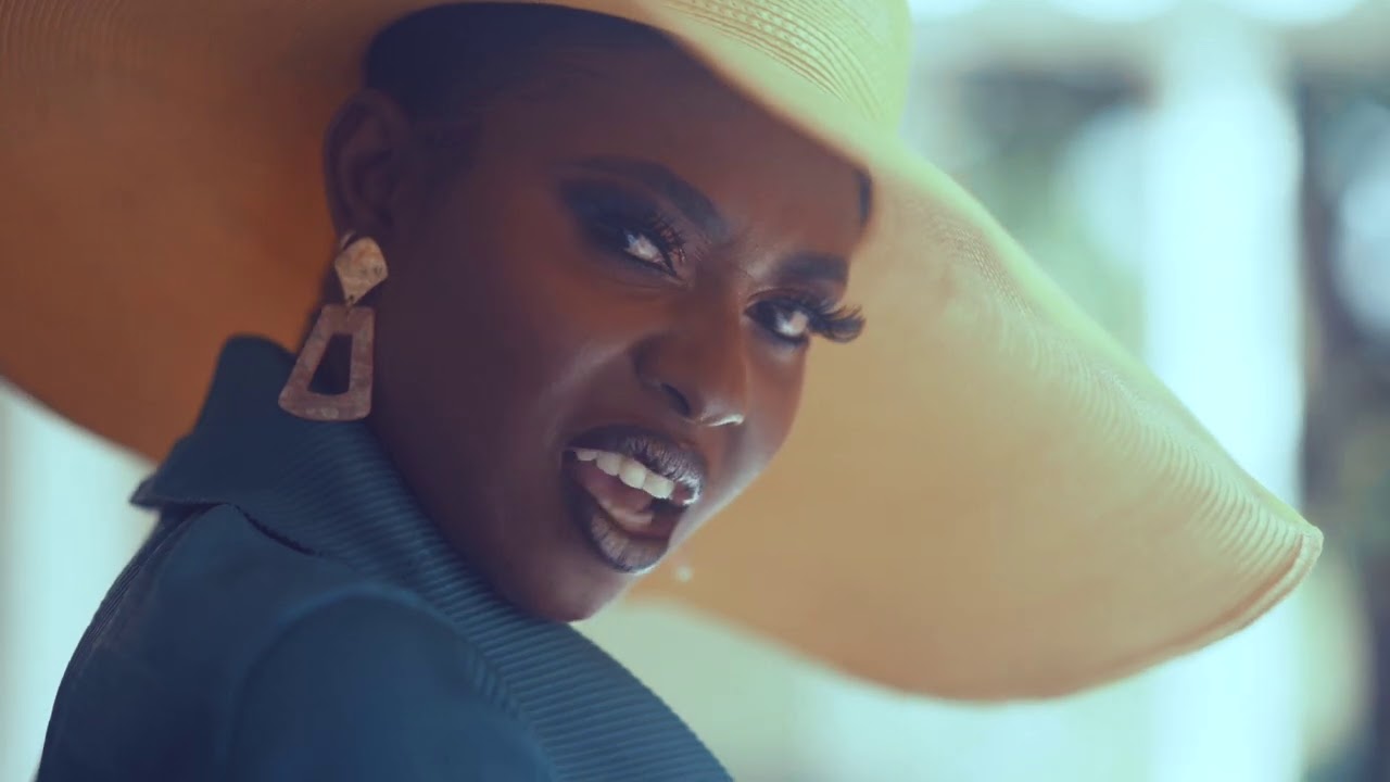 Bella Blair - Gimmie A Light (Official Video)
