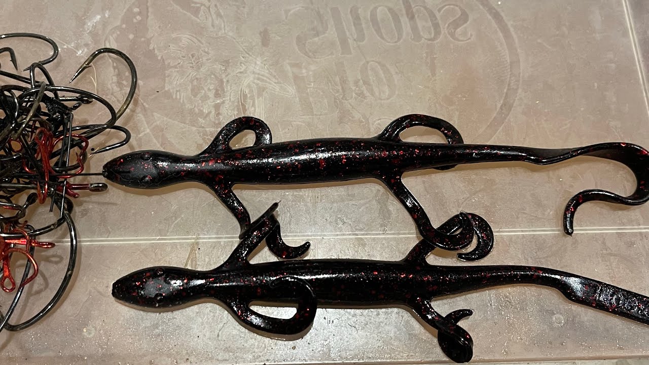 Texas Rigged Lizards…95% Of All Anglers Use The Wrong Hook In Them…