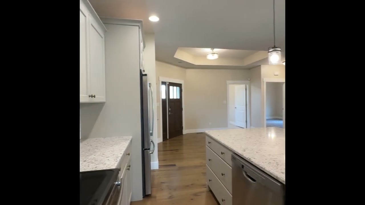 4716 Jennah Way, Terre Haute, IN 47802