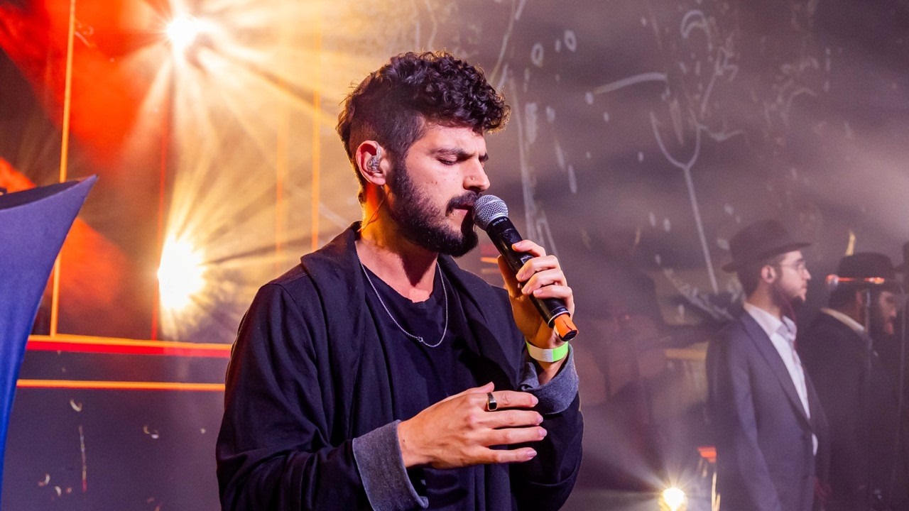 דניאל וייס & שלוחי חב