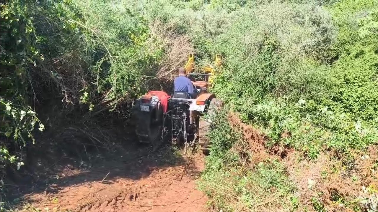 Madre mía dónde entramos hoy con el tractor