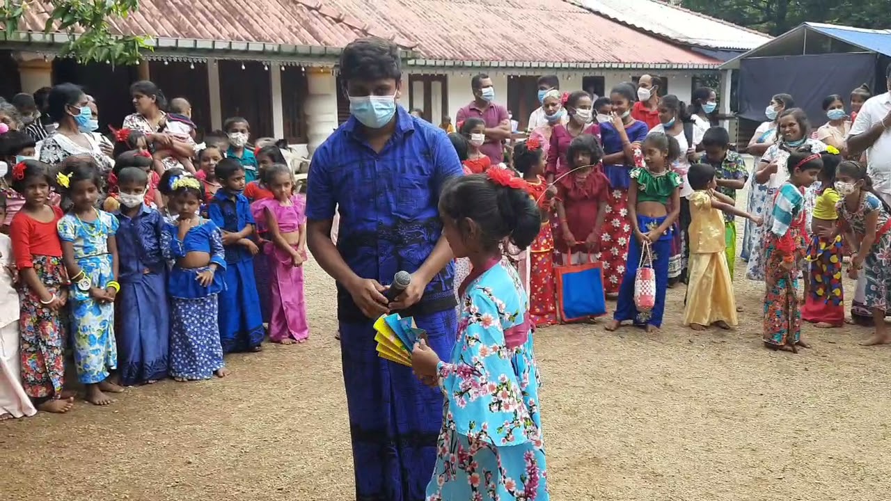 විවිධ ඇඳුම් තරඟය 2021 බක්මහ උලෙළ