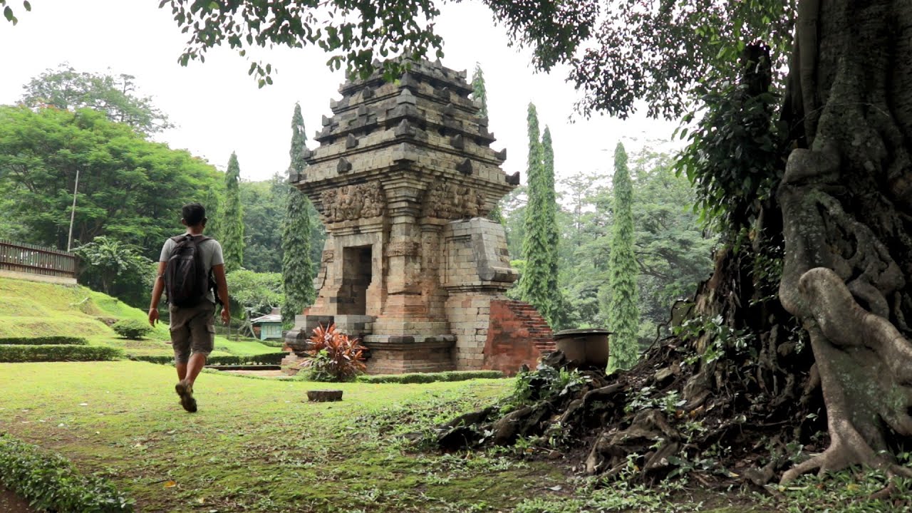 Candi megah di kaki Gunung Penanggungan. Candi Jedong Ngoro, Mojokerto