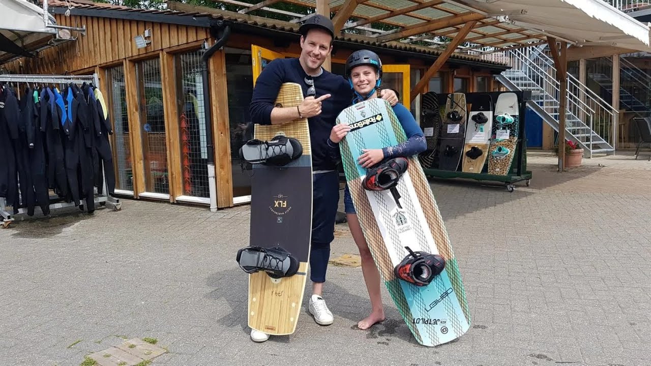 KiKA LIVE - Wakeboarden mit Jolina Thormann