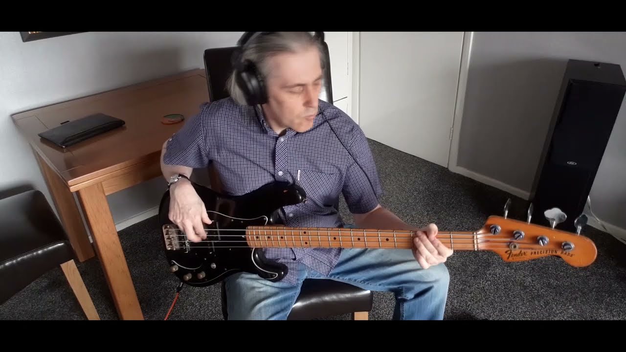 The Cult - Sun King ( Bass thingy )