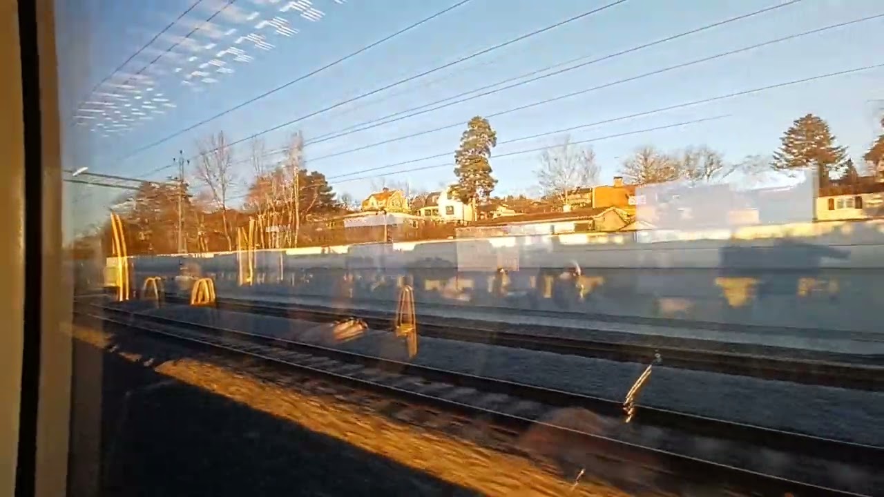 Pendeltåg Från Sundbyberg Till Jakobsberg 