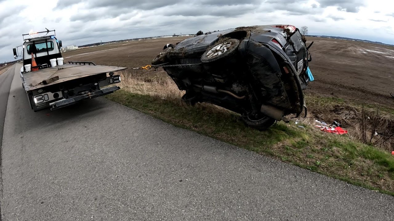 HONDA (CRV) Crash & Roll Version.   Stuck The Landing..NOT
