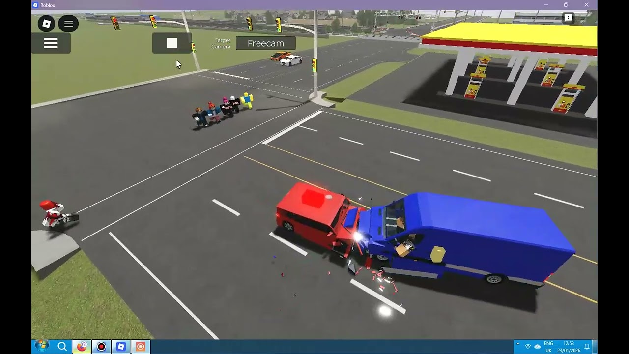 PLAYING CAR CRASH STUDIO