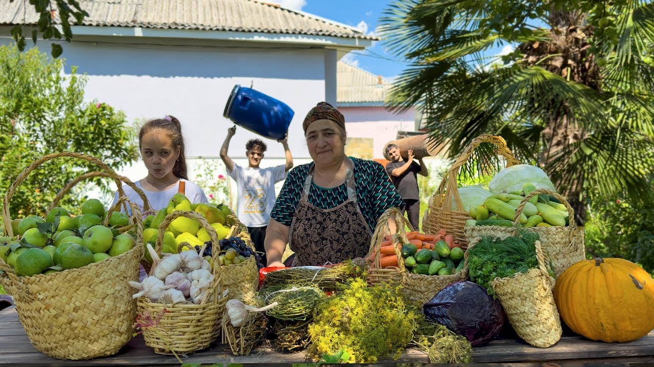 GRANDMA COOKING A RUSTIC DISH! MAKING OLD STYLE PRACTICAL STOVE! RELAXING COUNTRYSIDE LIVING