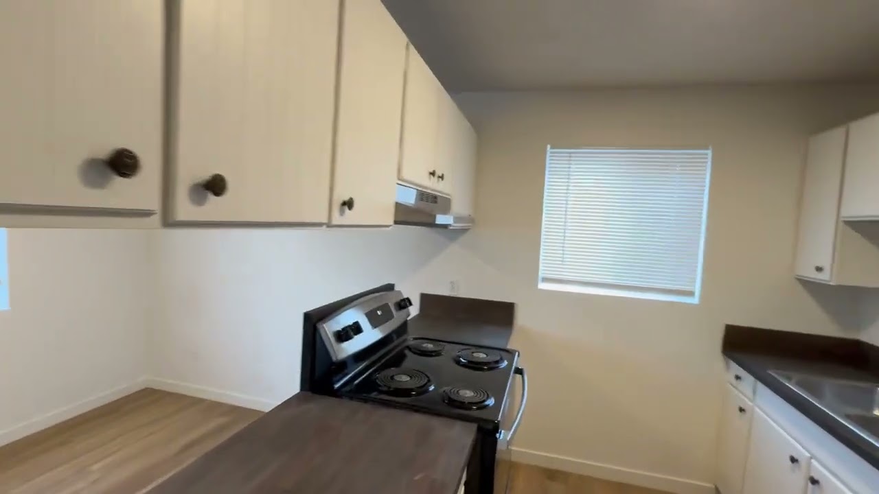 9021 E. Liberty Ave