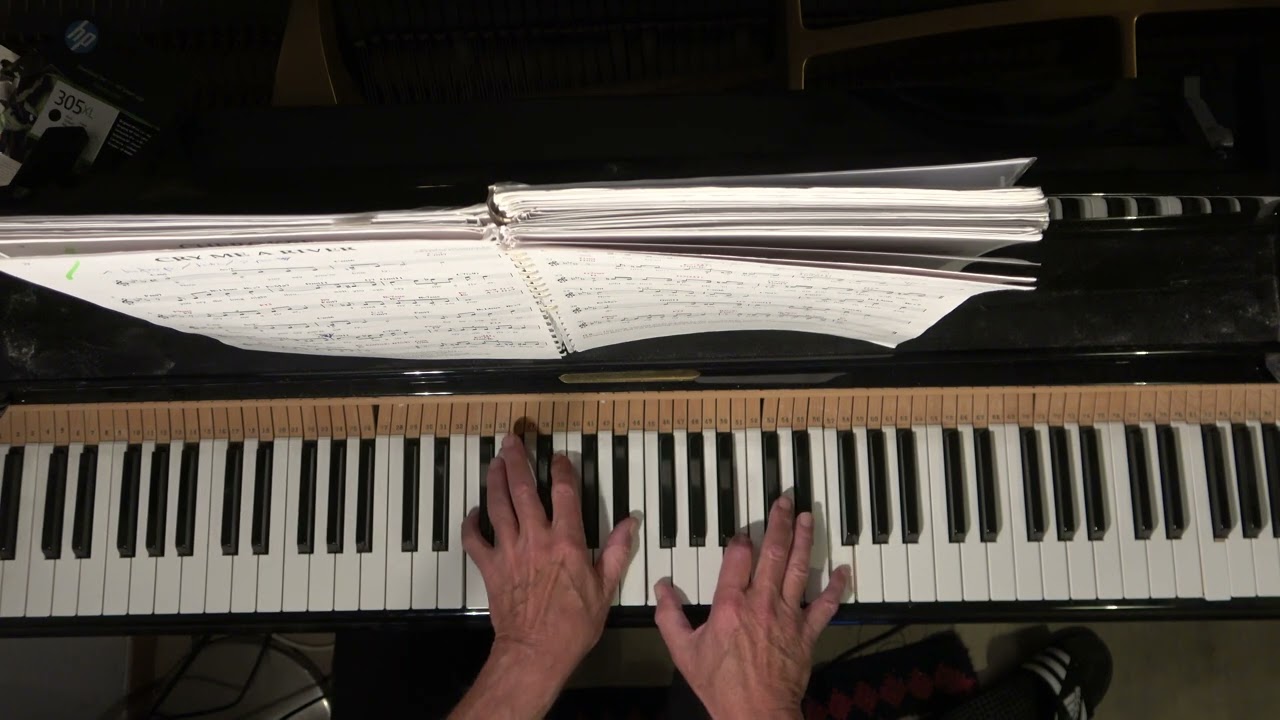 CRY ME A RIVER  . Piano solo #JazzPiano .#CryMeAriver from Arthur Hamilton 1953 .