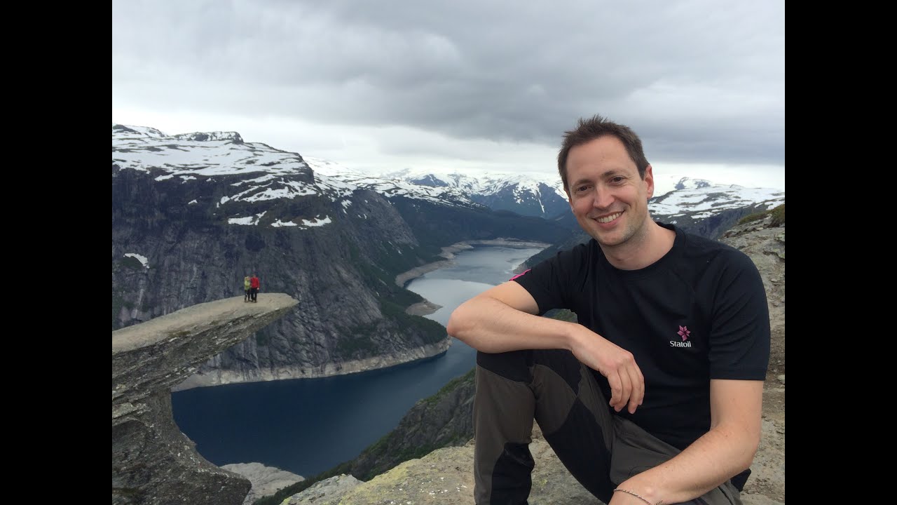 Ruta a Trolltunga, Noruega