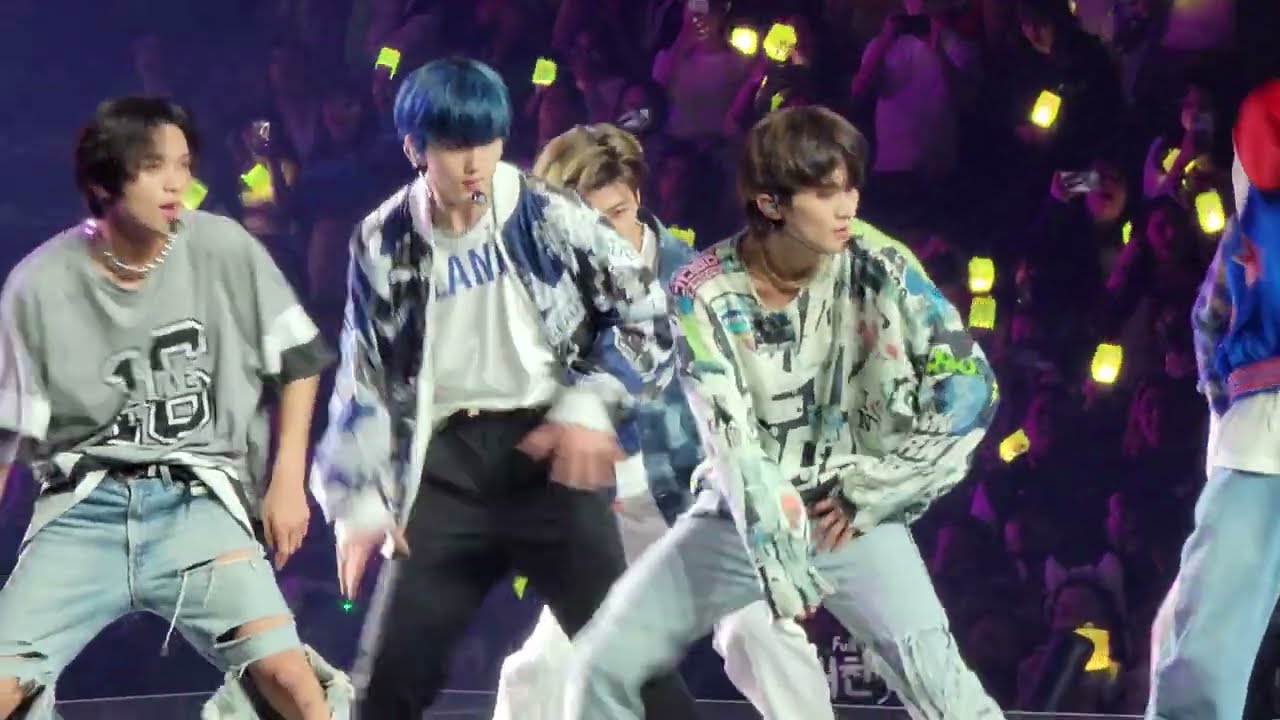 [FANCAM] NCT DREAM In A Dream in LA - Hello Future+We Go Up