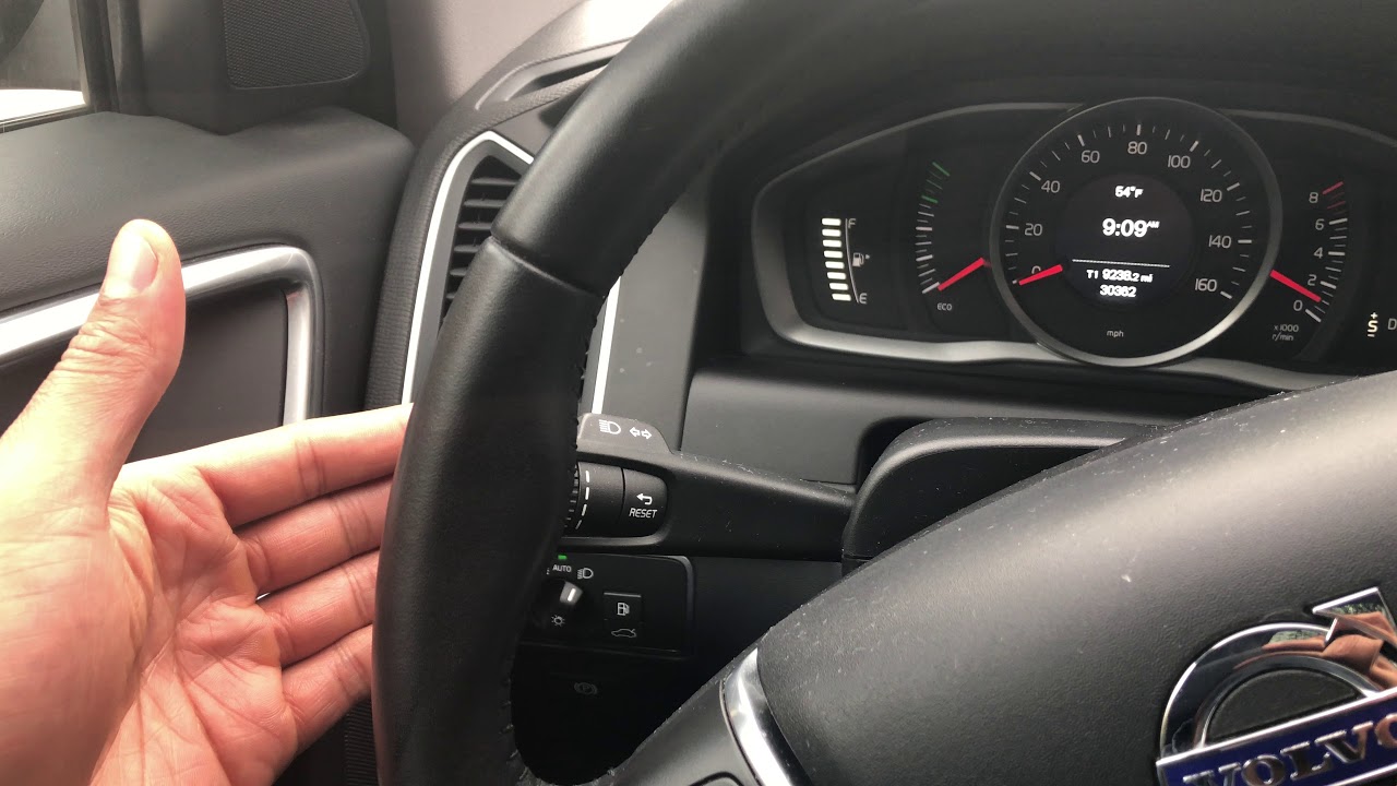 VOLVO XC60 XC70 XC90 - HIGH BEAM HEADLIGHTS - HOW TO TURN ON/OFF