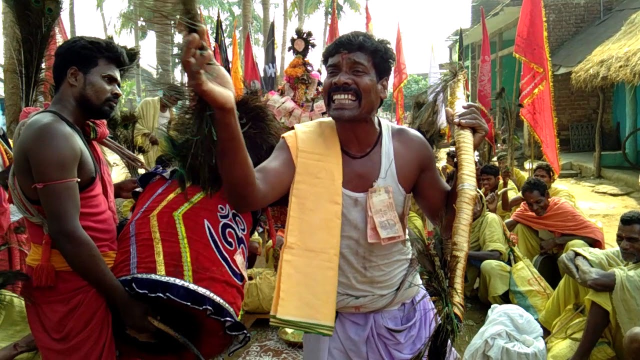 GEREDA  KHANDIA  DANDA     JATRA   BANDANA
