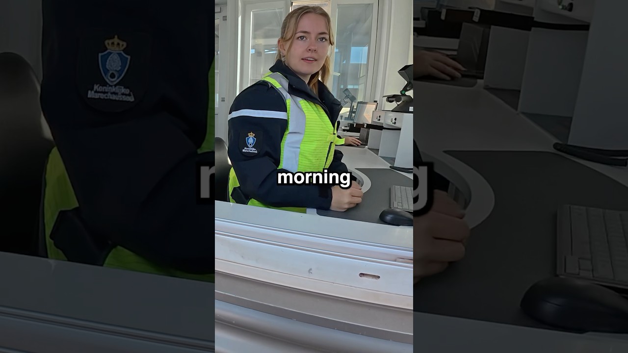 De politie heeft me aangereden #politie #reizen #ontdekken #gearresteerd #Amsterdam