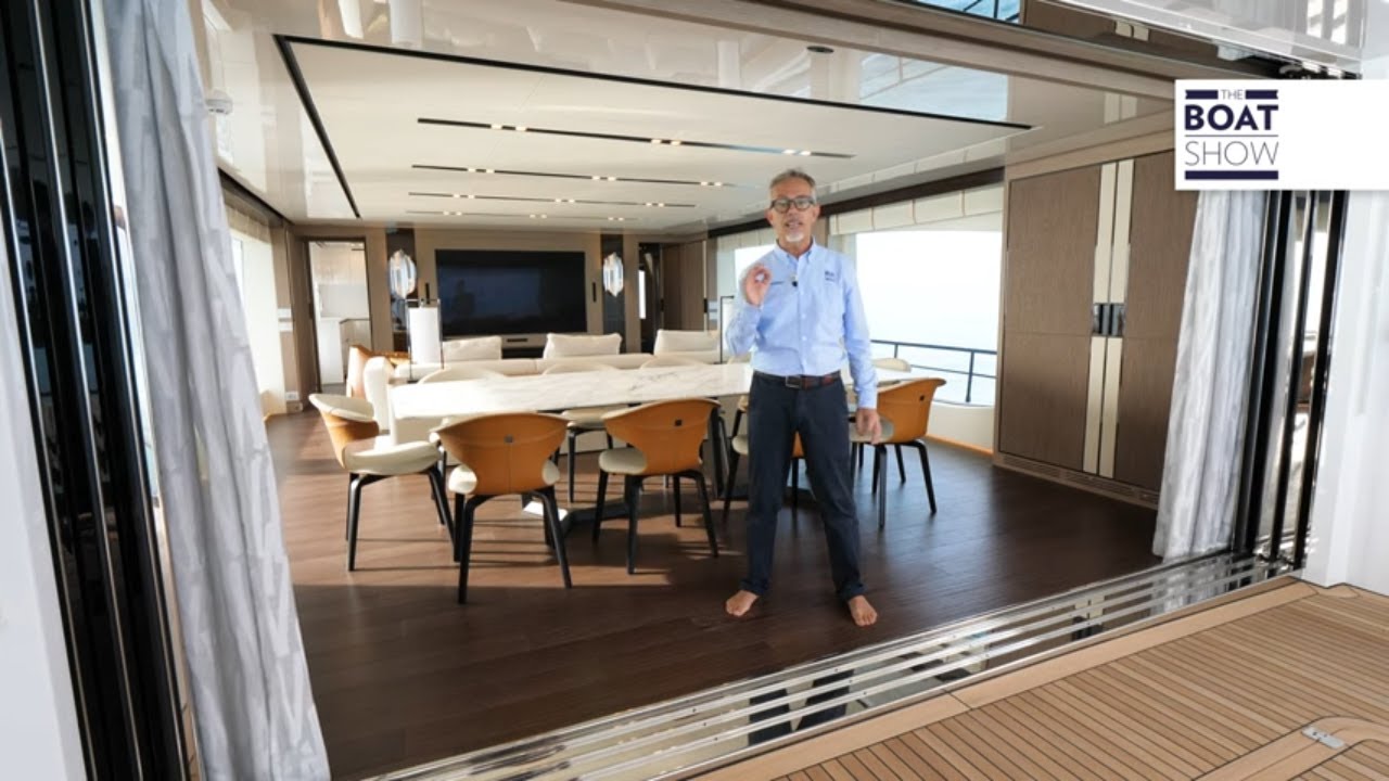 [ITA] POLTRONA FRAU - Interni Esclusivi Superyacht - The Boat Show