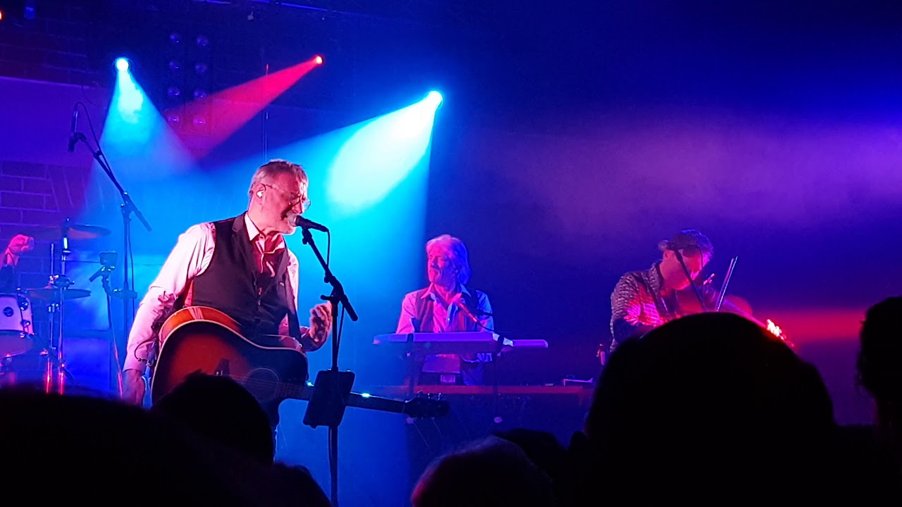 Steve Harley - Friend for Life_The Avenue - Chesterfield_15th Dec 2017