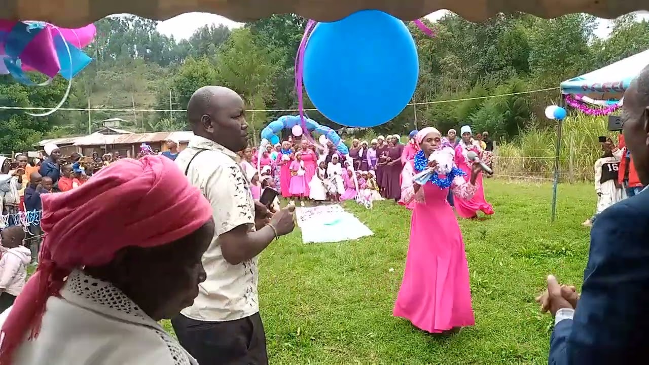 Edna chemutai welcoming visitors 💞