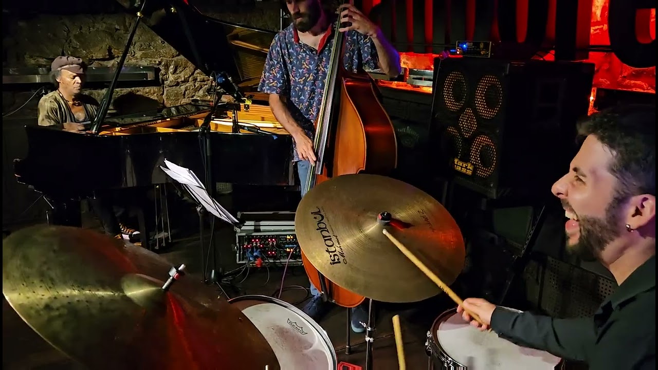 Giant Steps - Ronnie Lynn Patterson Trio @ Jamboree - 20/08/25