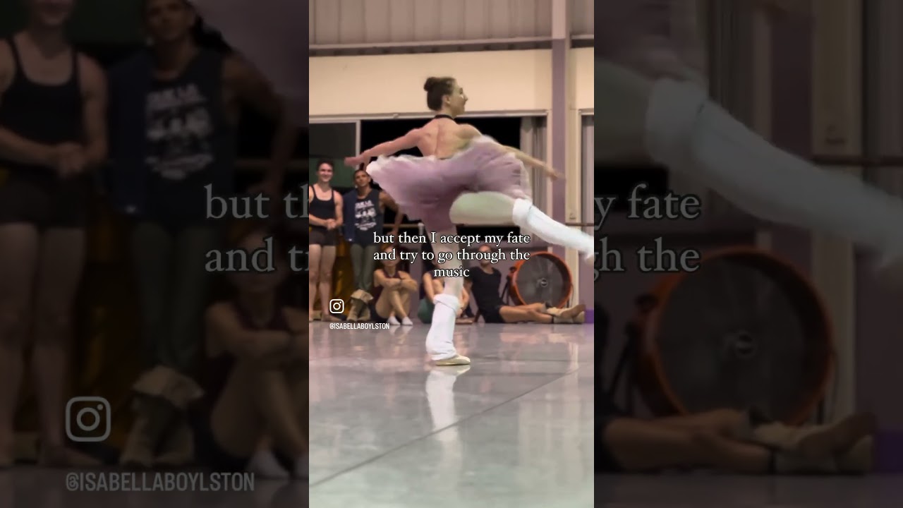 Black Swan Fouett&eacute;s with slow tempo (Text on Screen) - Isabella Boylston