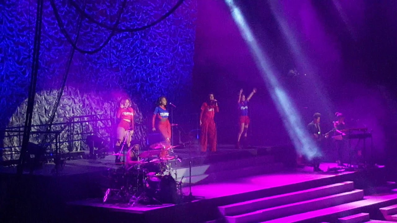 Miss movin' On - Fifth Harmony (7/27 Tour Live in Manila)