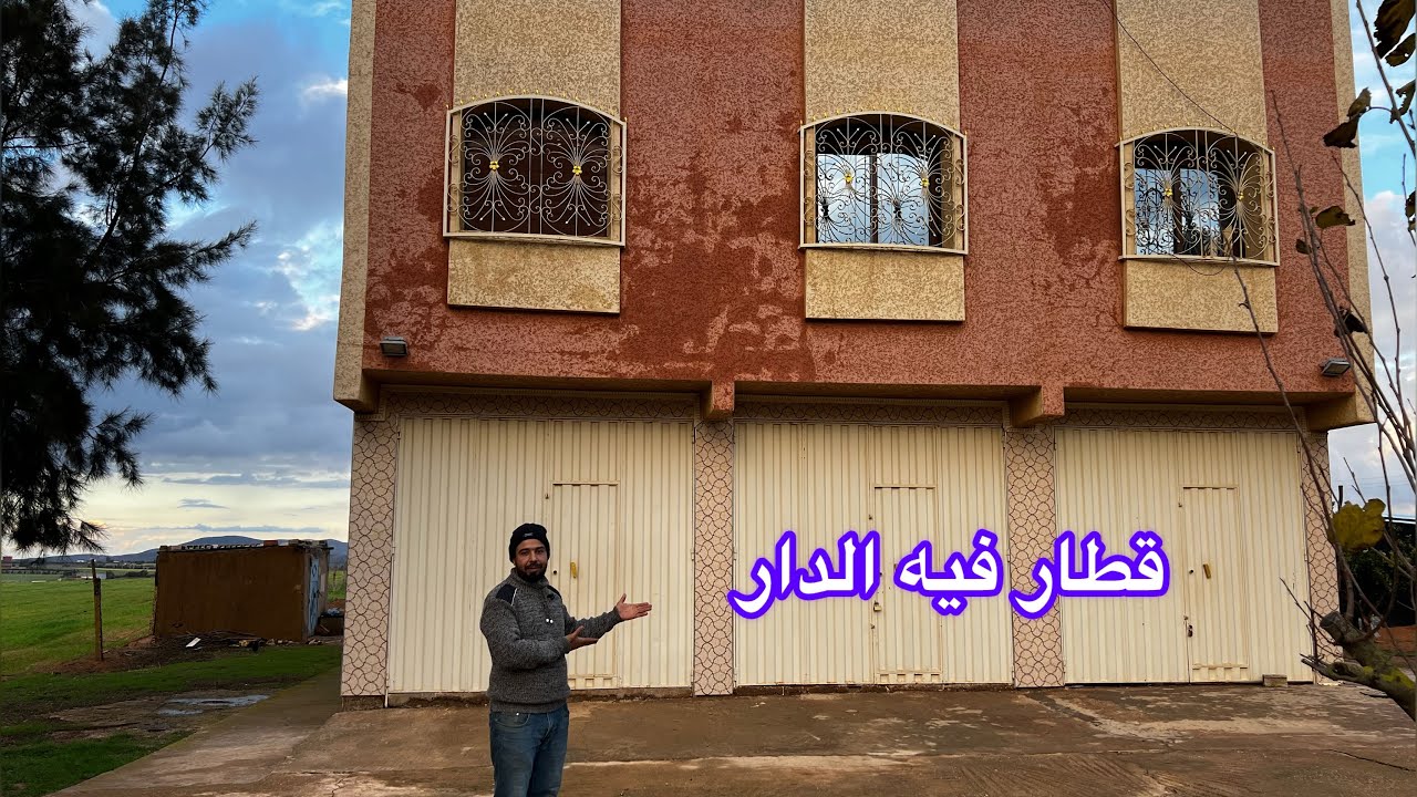 فرصة العمر فالْبادية أرض بدارها مصلوحة وجاية على الطريق مباشرة