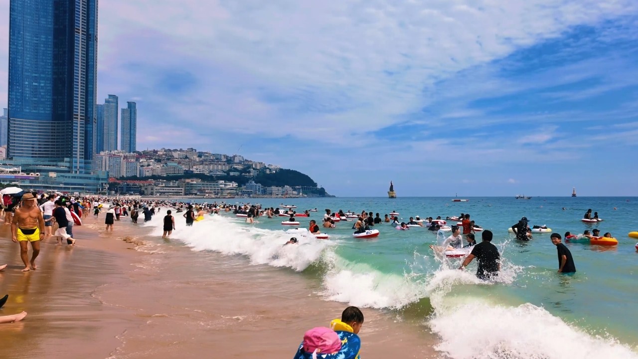 No Words Needed: Haeundae Beach Walk | From Dalmaji Trail to Mipo and Haeundae Beach